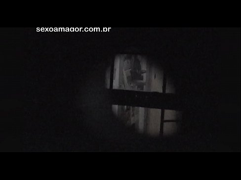 ❤️ Plavušu tajno snima voajer iz susjedstva skriven iza šupljih cigli ❤ Porno kod nas ❤